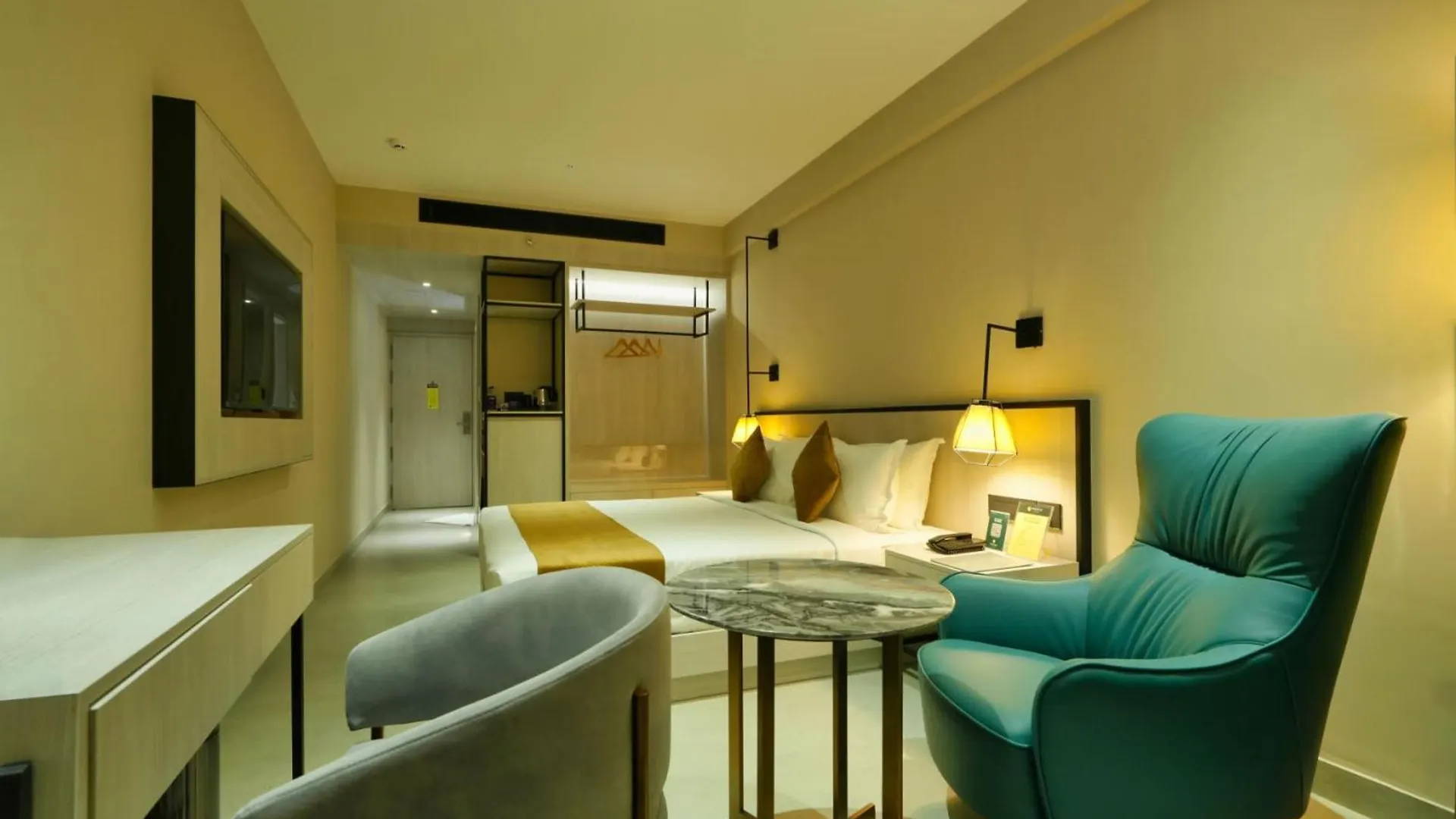 Mesta Hotel Салтэн-Батери