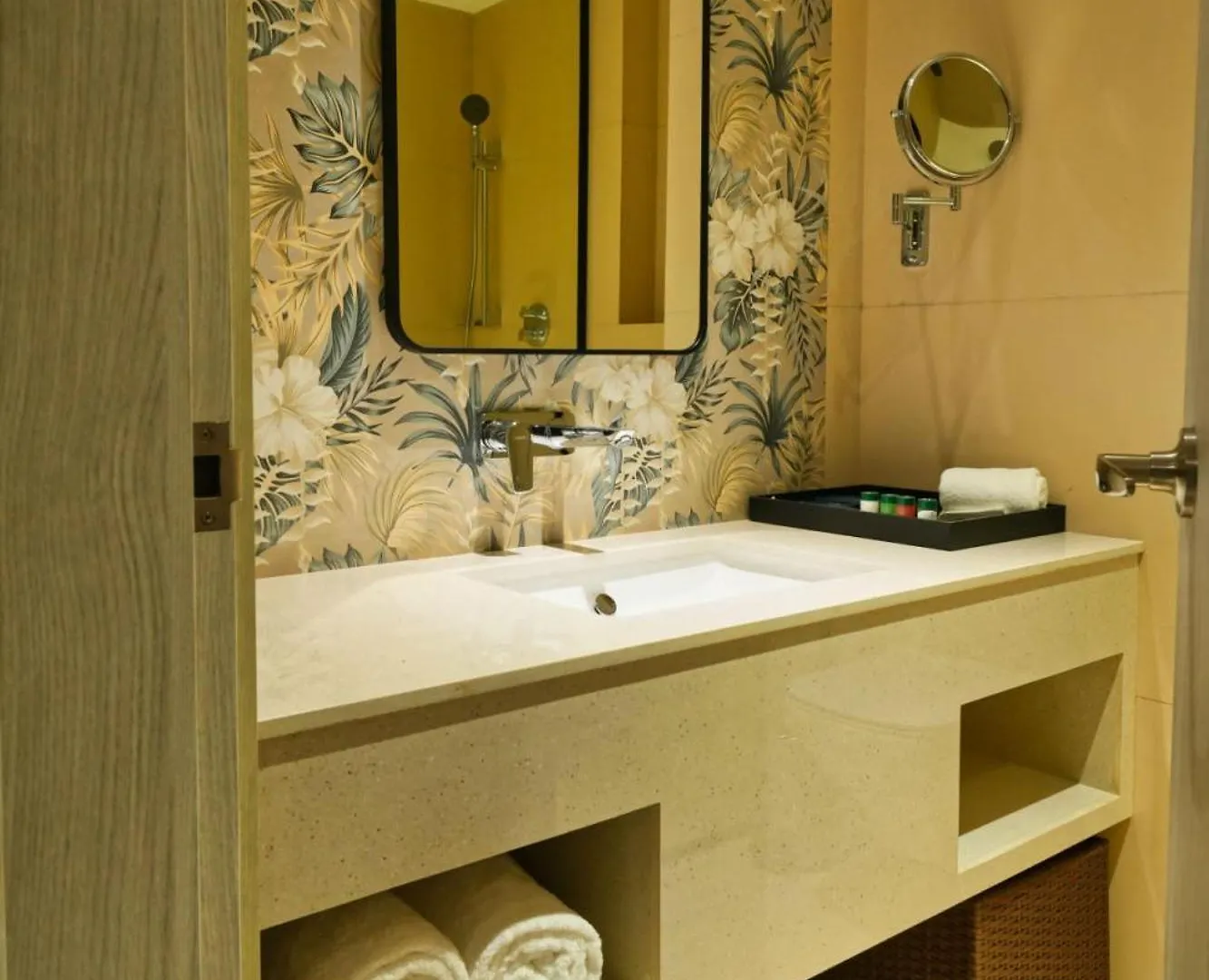 Mesta Hotel Салтэн-Батери